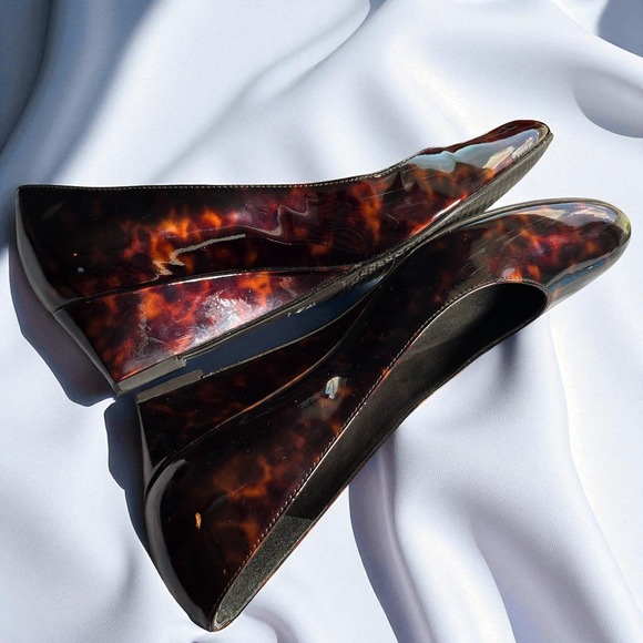 Stuart Weitzman Wedge Heel Pumps Tortoise Patent Leather Shoes 6-7? see chart - Picture 11 of 14